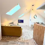 Renover Cinq Minutes Du Centre-ville Apartmán