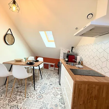 Apartment Renover Cinq Minutes Du Centre-ville
